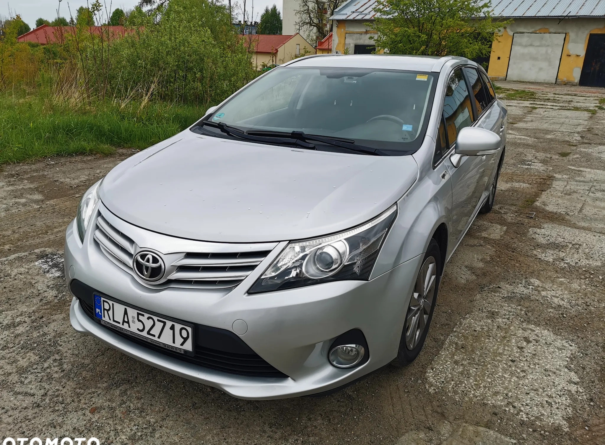 Toyota Avensis cena 39900 przebieg: 228000, rok produkcji 2012 z Łańcut małe 211